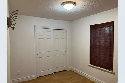 632 W 200 N, Salt Lake City, UT 84116 - Photo 11