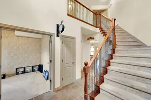 5614 W Draft Horse Ct, Herriman, UT 84096 - Photo 5