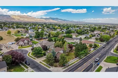 5614 W Draft Horse Ct, Herriman, UT 84096 - Photo 41