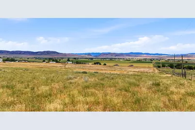 16013 N 6125 W, Riverside, UT 84334 - Photo 5