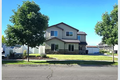 601 W 150 N #25, Springville, UT 84663 - Photo 25