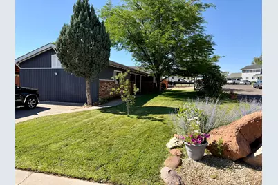 17 S Georgia Cir, Roosevelt, UT 84066 - Photo 3