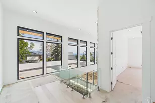 422 N Castor Ln E, Salt Lake City, UT 84103 - Photo 11