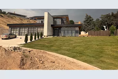 422 N Castor Ln E, Salt Lake City, UT 84103 - Photo 1