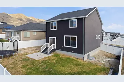 2789 E Clarkstone Dr, Eagle Mountain, UT 84005 - Photo 37