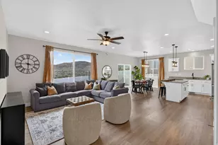 2789 E Clarkstone Dr, Eagle Mountain, UT 84005 - Photo 7