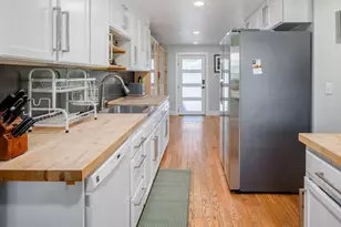 526 E Stringham Ave S, Salt Lake City, UT 84106 - Photo 7