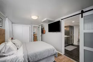 526 E Stringham Ave S, Salt Lake City, UT 84106 - Photo 17