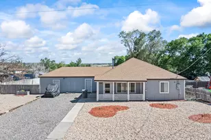 49 W 0200 S, Panguitch, UT 84759 - Photo 1