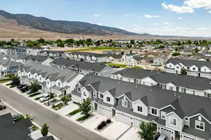 1770 E Eagle View Ln, Eagle Mountain, UT 84005 - Photo 31