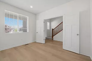 49 W Paper Bark St, Vineyard, UT 84059 - Photo 9