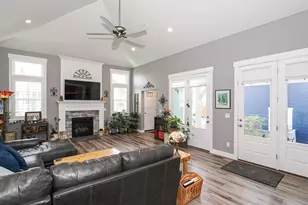 10762 S Beach Comber Way, South Jordan, UT 84009 - Photo 5
