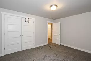 10762 S Beach Comber Way, South Jordan, UT 84009 - Photo 35