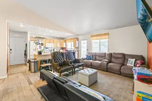 7131 W Dalmatian St, West Valley, UT 84128 - Photo 7