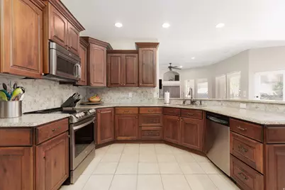 1257 W 2320 S, Saint George, UT 84770 - Photo 11