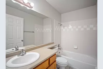 1602 W Rockbridge Dr S, Layton, UT 84041 - Photo 11