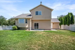 1602 W Rockbridge Dr S, Layton, UT 84041 - Photo 15