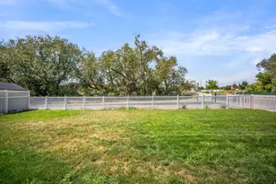1602 W Rockbridge Dr S, Layton, UT 84041 - Photo 15