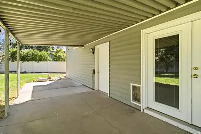 66 E Monticello Dr, Kaysville, UT 84037 - Photo 27