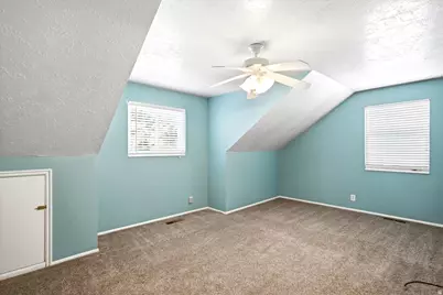 66 E Monticello Dr, Kaysville, UT 84037 - Photo 23
