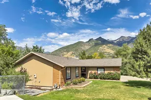 2863 E Fallentine Rd, Sandy, UT 84093 - Photo 5