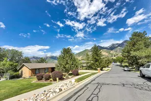 2863 E Fallentine Rd, Sandy, UT 84093 - Photo 3