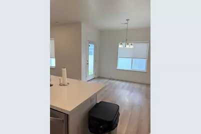 4235 W Anasazi Park Ct, Riverton, UT 84096 - Photo 9