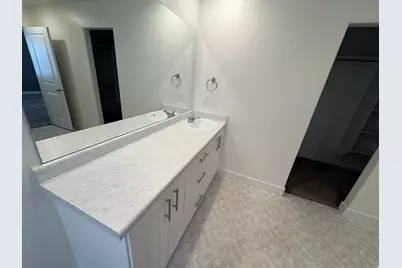 4235 W Anasazi Park Ct, Riverton, UT 84096 - Photo 17