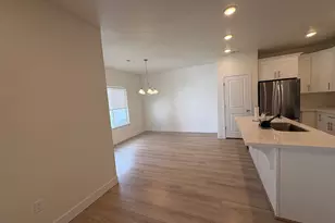 4235 W Anasazi Park Ct, Riverton, UT 84096 - Photo 5