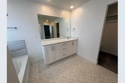 4235 W Anasazi Park Ct, Riverton, UT 84096 - Photo 19