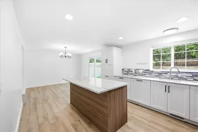 7679 S Brighton Way E, Salt Lake City, UT 84121 - Photo 9