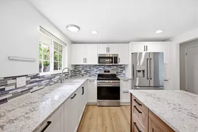 7679 S Brighton Way E, Salt Lake City, UT 84121 - Photo 11