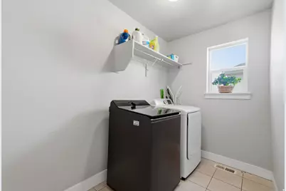 183 N Eden Brook Way, Saratoga Springs, UT 84045 - Photo 13