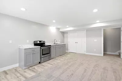 2973 W Red Sand Rd, West Haven, UT 84401 - Photo 17