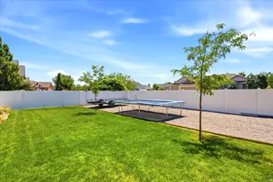 2973 W Red Sand Rd, West Haven, UT 84401 - Photo 7
