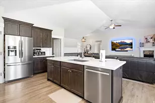 2973 W Red Sand Rd, West Haven, UT 84401 - Photo 11