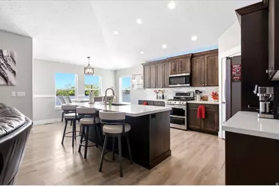 2973 W Red Sand Rd, West Haven, UT 84401 - Photo 9