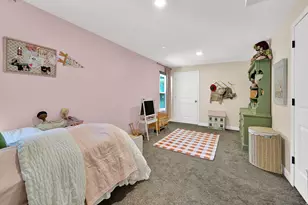 105 E Country Club Dr S, South Ogden, UT 84405 - Photo 17