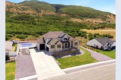 1056 N Wizard Hts, Kaysville, UT 84037 - Photo 7