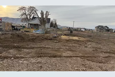 6167 S 2800 W, Lake Shore, UT 84660 - Photo 11