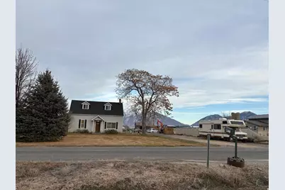 6167 S 2800 W, Lake Shore, UT 84660 - Photo 5