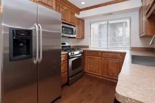 5780 S Waterbury Way, Murray, UT 84121 - Photo 9
