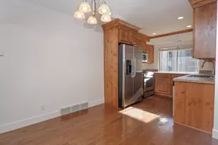 5780 S Waterbury Way, Murray, UT 84121 - Photo 7