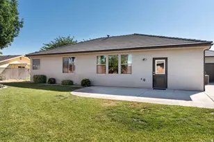 1576 Evergreen Dr, Saint George, UT 84790 - Photo 39