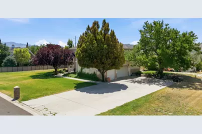 271 W Golden Harvest Rd, Draper, UT 84020 - Photo 53