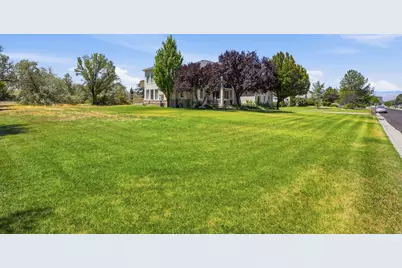 271 W Golden Harvest Rd, Draper, UT 84020 - Photo 3