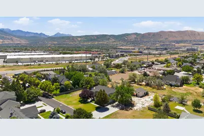 271 W Golden Harvest Rd, Draper, UT 84020 - Photo 59