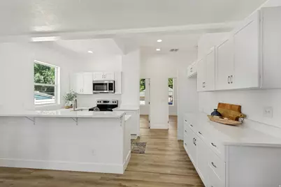 2038 Adams Ave, Ogden, UT 84401 - Photo 11