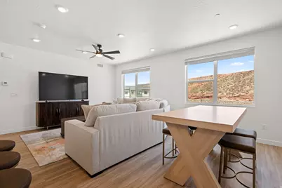 221 N Cliff Side Dr #K303, Hurricane, UT 84737 - Photo 11