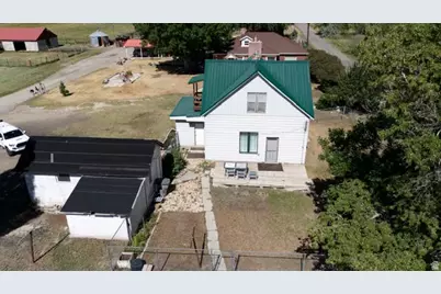 350 W Main St, Emery, UT 84522 - Photo 41